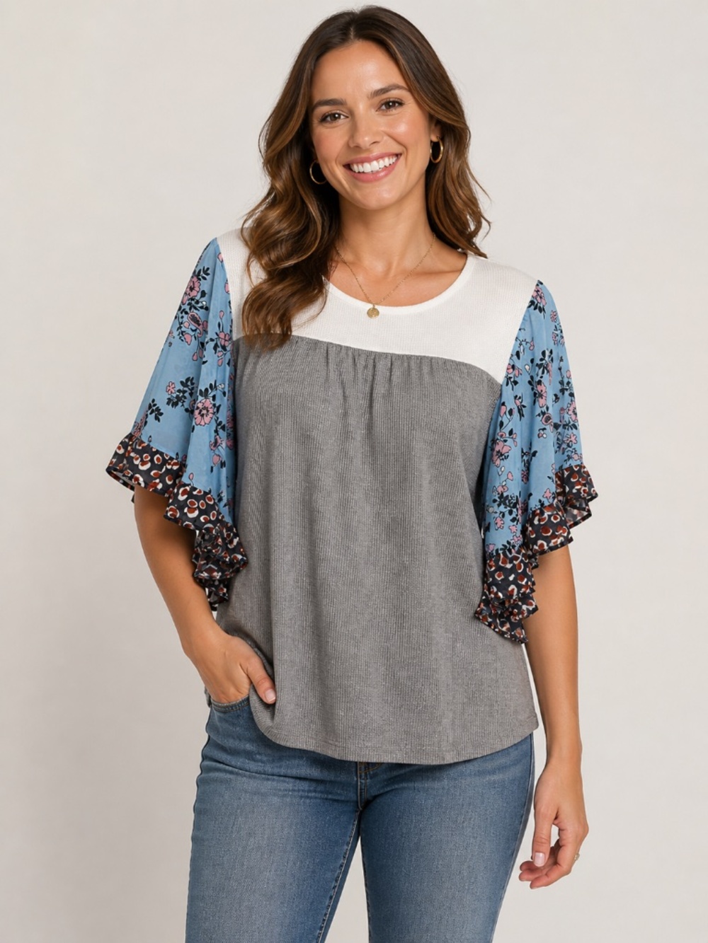 NWT Baea Women’s Size L Colorblock Top Gray Blue Floral Ruffle Sleeve Blouse